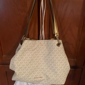 Micheal Kors Gold and White Handbag